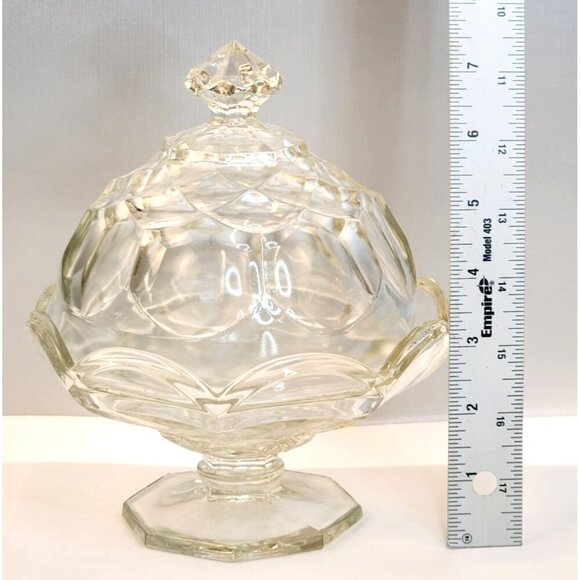 L E Smith Clear Glass Dominion Candy Dish Bowl Box With Lid 7.5" H Vintage Decor - Picture 10 of 10